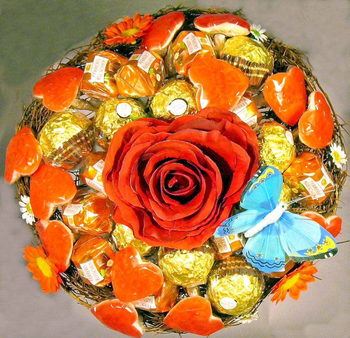 Großer Schoko-Blumenstrauß aus Rocher, Ferrero Küsschen & Liebes-Herzen